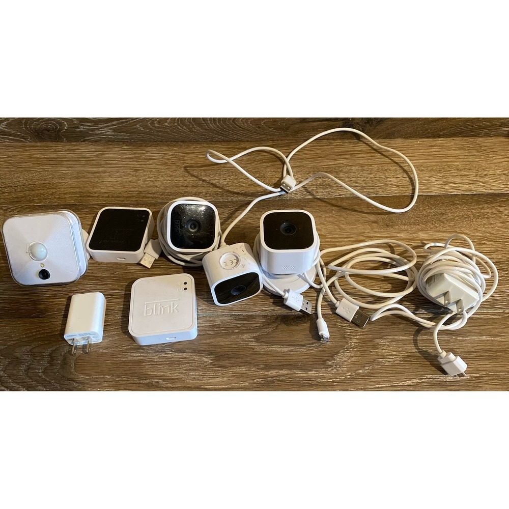 4 Blink Mini Plug-in Smart Security Surveillance Camera BCM00300U